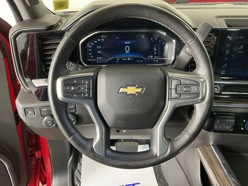 Used 2024 Chevrolet Silverado 2500 LT AWD/4WD image 16