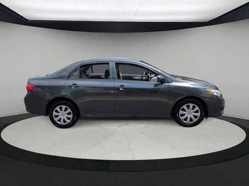 Used 2010 Toyota Corolla LE FWD image 9