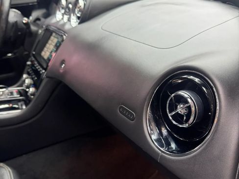 Used 2015 Jaguar XJ RWD image 35