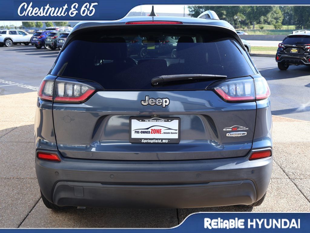 Used 2021 Jeep Cherokee Latitude Plus FWD image 5