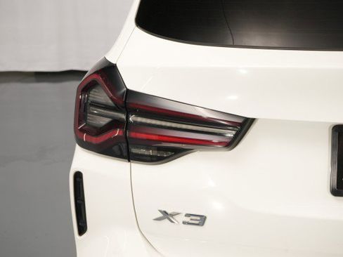 Used 2022 BMW X3 xDrive30i w/ M Sport Package 2 AWD/4WD image 15
