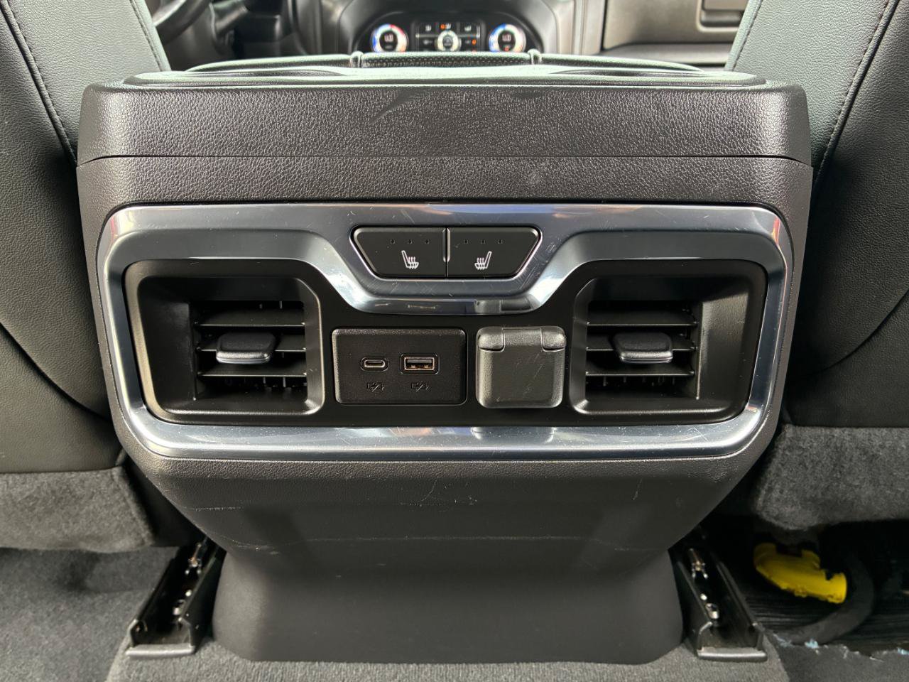 Used 2019 GMC Sierra 1500 AT4 w/ AT4 Premium Package AWD/4WD image 29