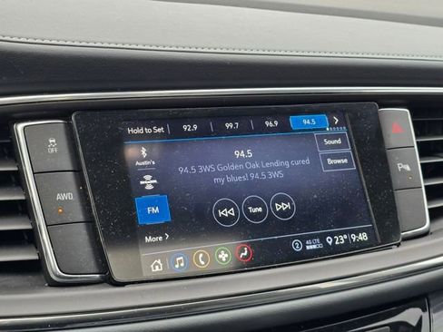 Used 2020 Buick Enclave Essence w/ Sport Touring Edition image 16