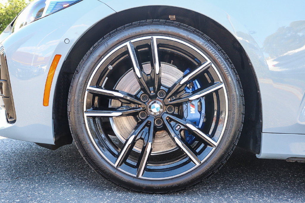 Used 2026 BMW M440i Coupe RWD image 9