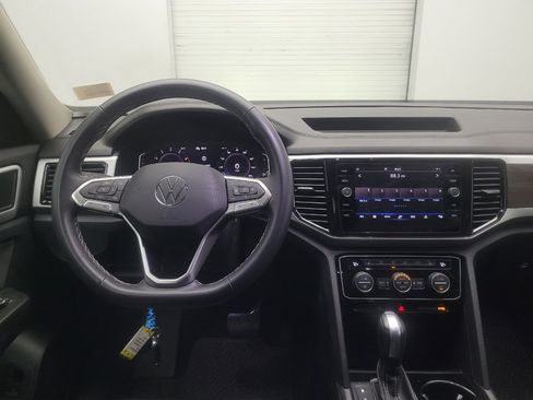 Used 2022 Volkswagen Atlas SE FWD image 22