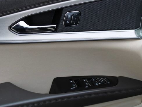 Used 2018 Lincoln MKX Premiere image 29