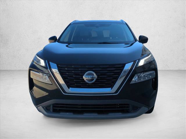 Used 2021 Nissan Rogue SV w/ Premium Package FWD image 2