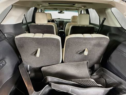 Used 2016 Ford Explorer Platinum AWD/4WD image 27