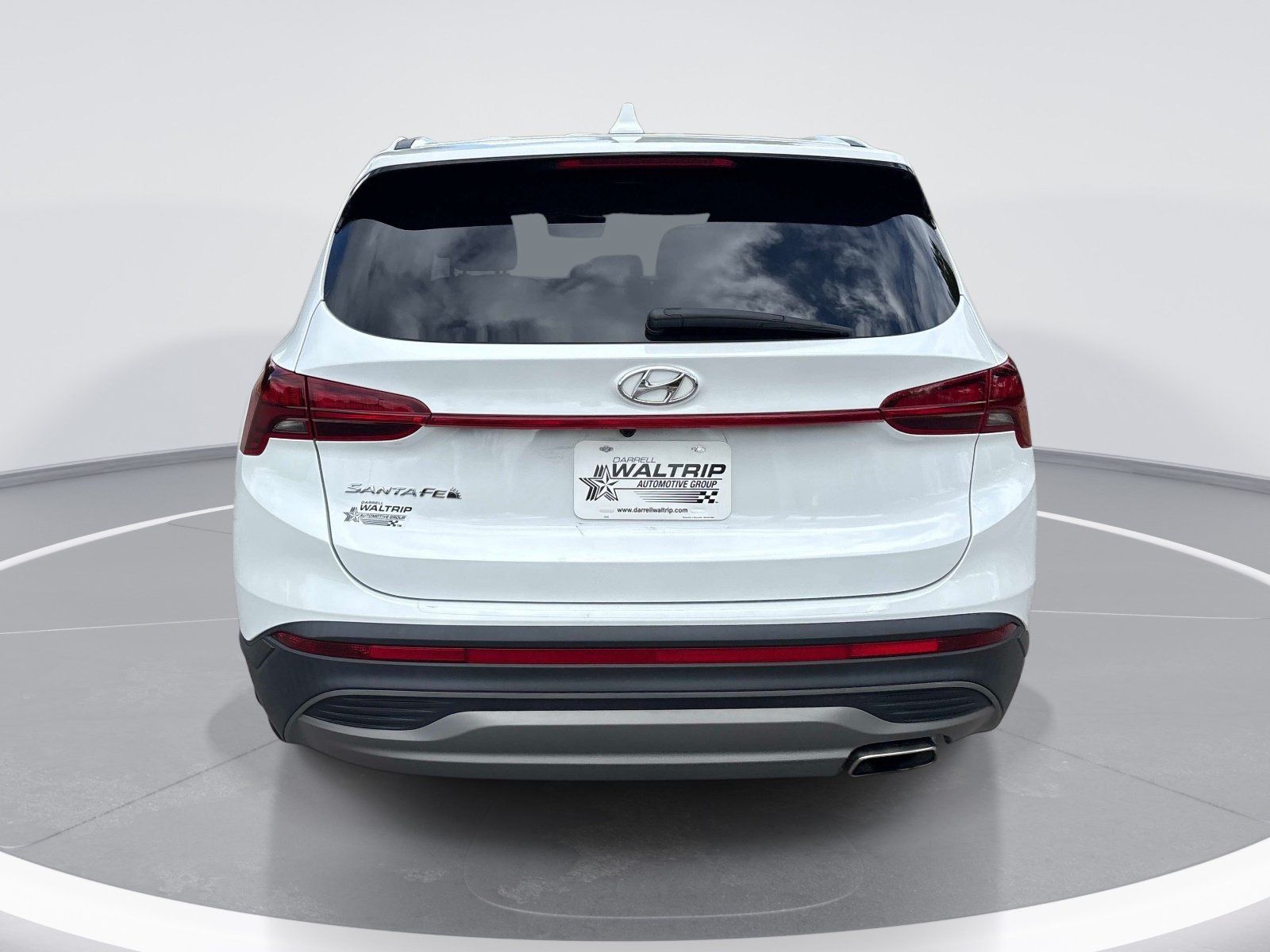 Used 2022 Hyundai Santa Fe SE FWD image 7