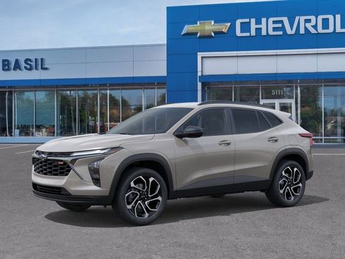 New 2026 Chevrolet Trax RS FWD image 2