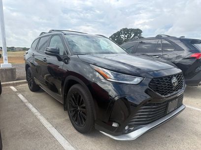 Certified 2024 Toyota Highlander XSE
