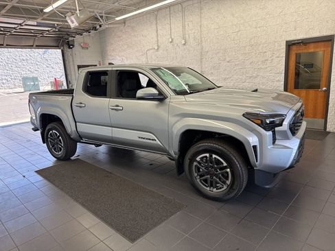 New 2026 Toyota Tacoma TRD Sport image 1