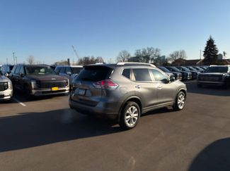 Used 2016 Nissan Rogue SV video 2