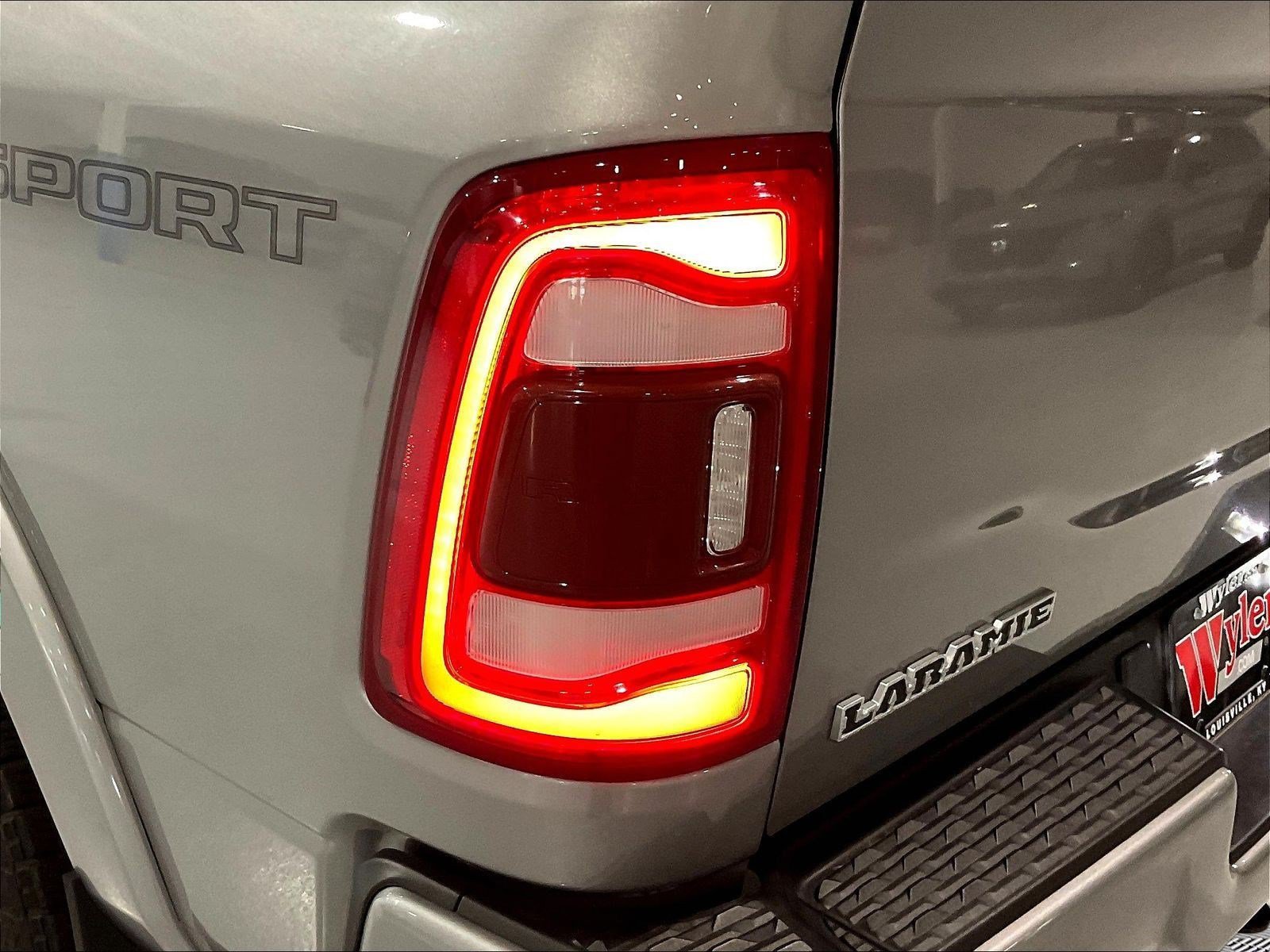 Used 2022 RAM 2500 Laramie AWD/4WD image 23