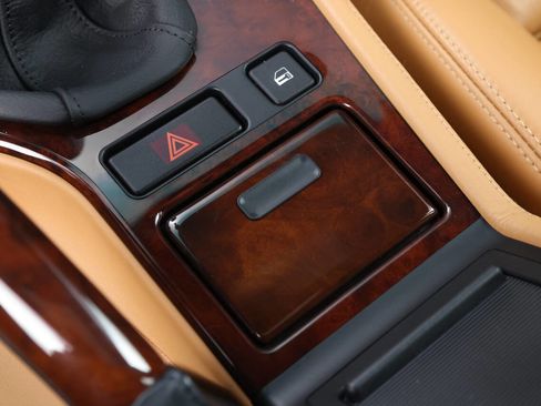 Used 2002 BMW M5 image 82