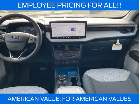 New 2025 Ford Maverick XLT w/ XLT Luxury Package AWD/4WD image 18
