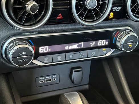 Used 2021 Nissan Sentra SV image 16