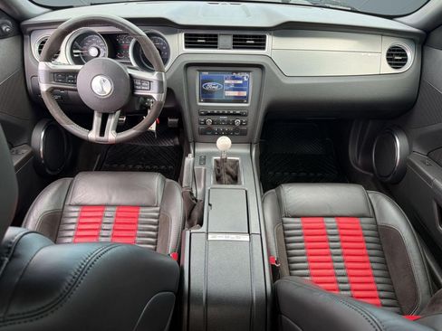 Used 2011 Ford Mustang Shelby GT500 w/ SVT Performance Pkg RWD image 13