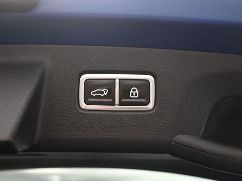 Certified 2022 Kia Sorento EX w/ Panoramic Sunroof Package image 38