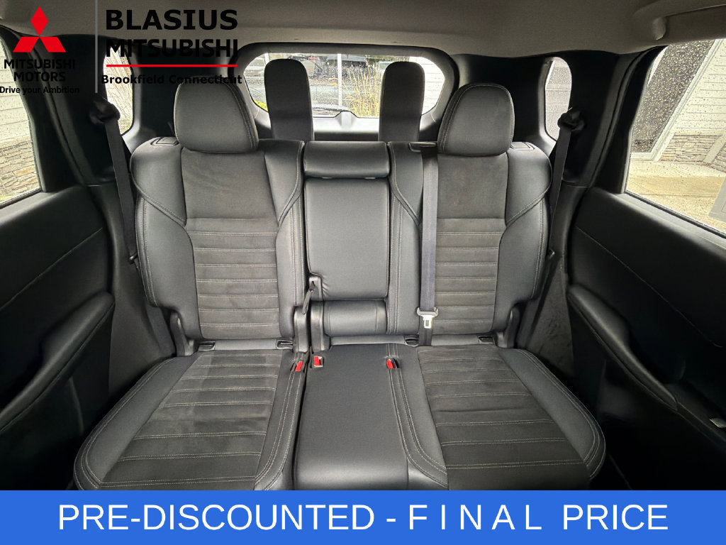 Used 2024 Mitsubishi Outlander SE FWD image 51
