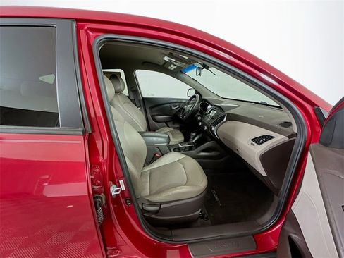 Used 2015 Hyundai Tucson GLS w/ Option Group 02 image 26