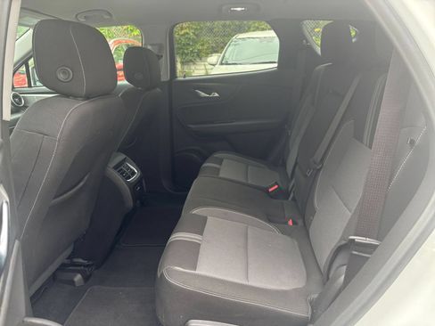 Used 2025 Chevrolet Blazer LT FWD image 26