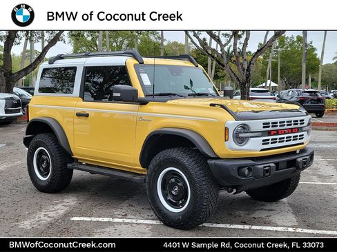 Used 2024 Ford Bronco Heritage Edition image 1