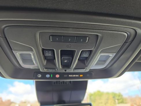 New 2026 GMC Sierra 3500 Denali w/ Denali Reserve Package image 23