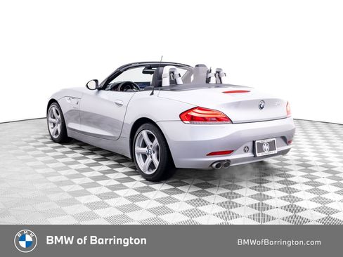 Used 2016 BMW Z4 sDrive28i RWD image 3