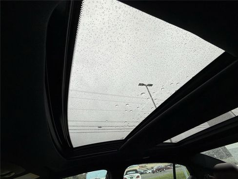 Used 2021 Nissan Maxima Platinum w/ 40th Anniversary Package image 23