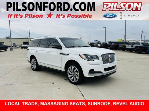 Used 2023 Lincoln Navigator Reserve AWD/4WD image 1