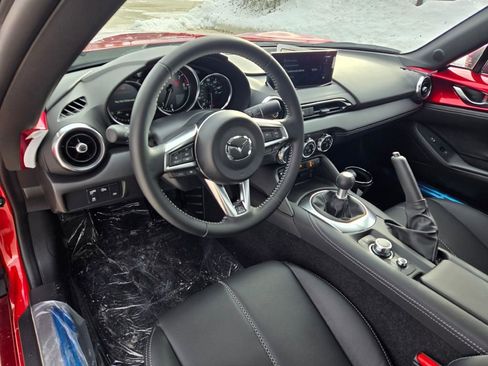 New 2025 MAZDA MX-5 Miata RF Grand Touring w/ Appearance Package image 12