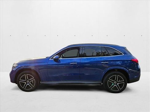 New 2025 Mercedes-Benz GLC 300 image 5