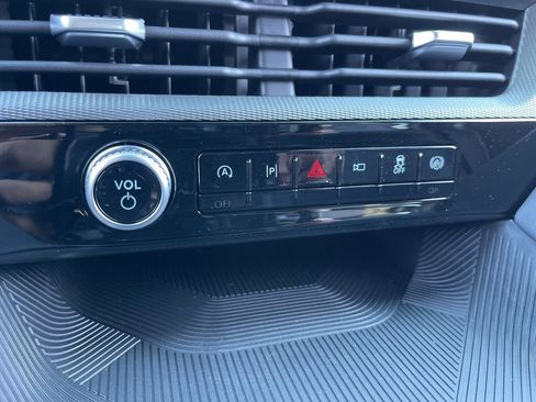 New 2026 Ford Explorer ST-Line w/ ST-Line Street Pack AWD/4WD image 10