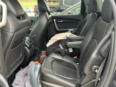 Used 2012 GMC Acadia SLT AWD/4WD image 4