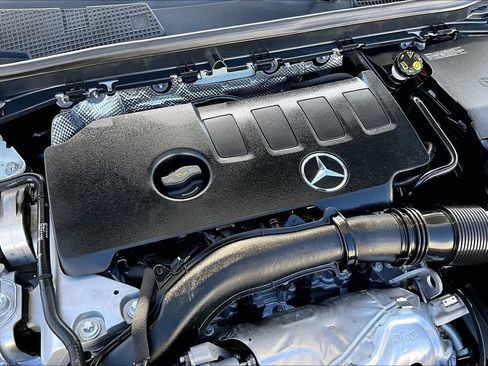 Used 2023 Mercedes-Benz CLA 250 image 29