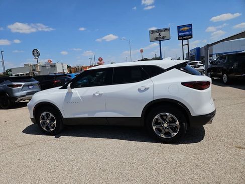 Used 2024 Chevrolet Blazer LT FWD image 5