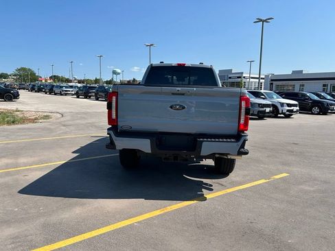New 2026 Ford F250 Lariat w/ Black Appearance Package AWD/4WD image 7