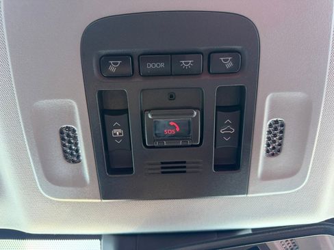 Used 2021 Toyota Camry XSE w/ Blackout Package (TMS) image 20