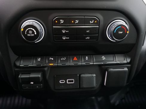 New 2026 Chevrolet Silverado 3500 W/T AWD/4WD image 14