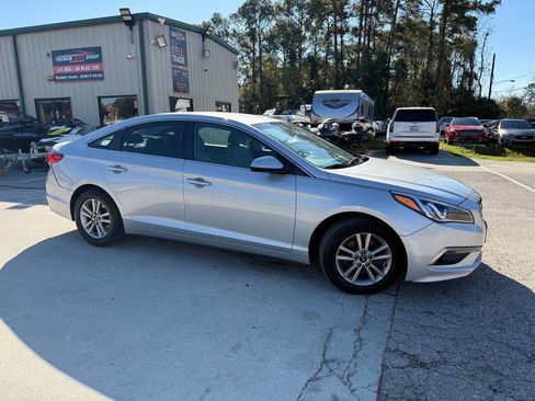 Used 2015 Hyundai Sonata SE w/ Option Group 09 image 29