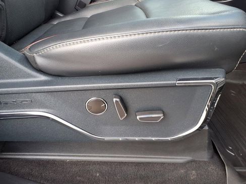 Used 2021 Ford F150 Lariat w/ Equipment Group 502A High image 14