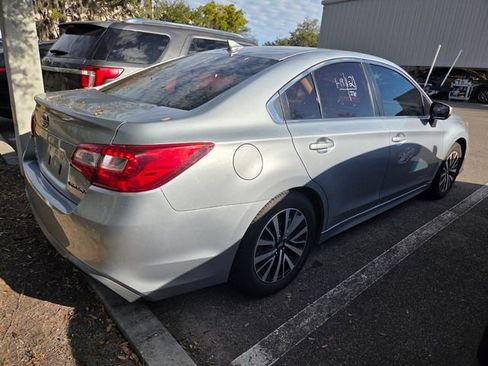 Used 2019 Subaru Legacy 2.5i Premium image 3