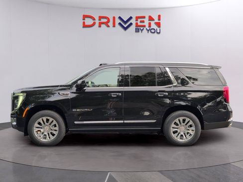 New 2026 GMC Yukon Denali w/ Sun & Power Step Package AWD/4WD image 2