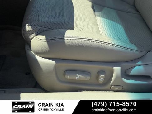 Used 2005 Toyota Solara SLE FWD image 11