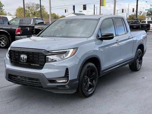 Used 2023 Honda Ridgeline Black Edition image 4