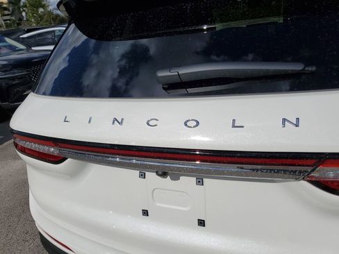New 2026 Lincoln Corsair Reserve image 5