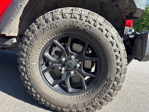 Used 2025 Jeep Wrangler Unlimited Sport S 4xe AWD/4WD image 14