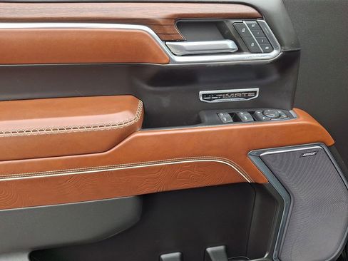 Used 2023 GMC Sierra 1500 Denali Ultimate image 13