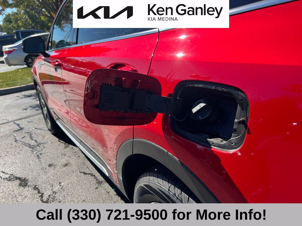 Certified 2022 Kia Sorento S AWD/4WD image 48